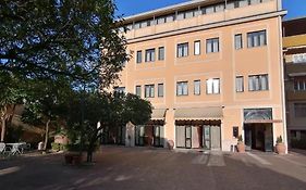 Hotel Giardino Degli Aranci